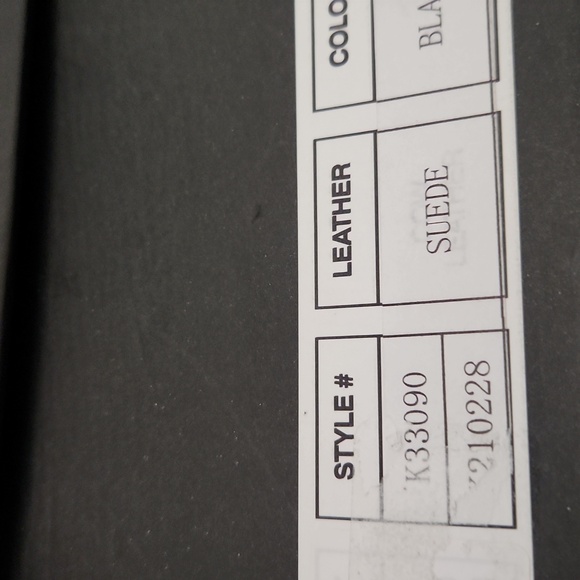 CALTO  Invisible Height Increasing Elevator Shoes - Suede Slip-on-2.9" taller - Picture 8 of 9